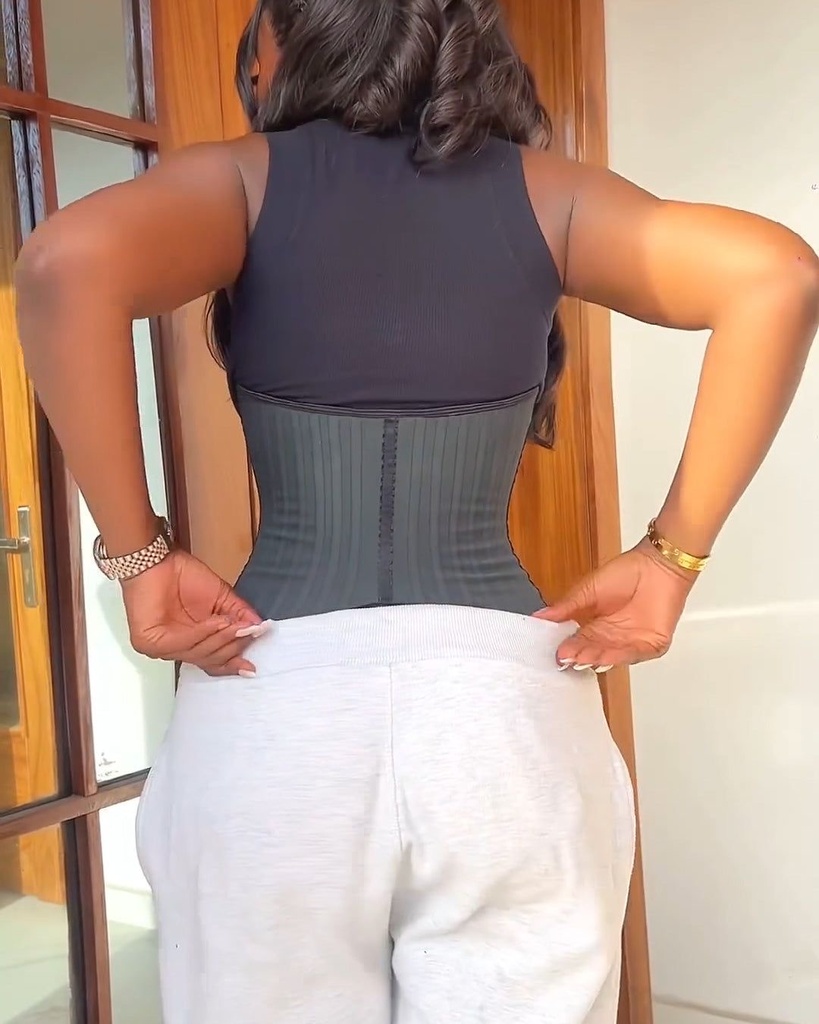 25 Steel corset